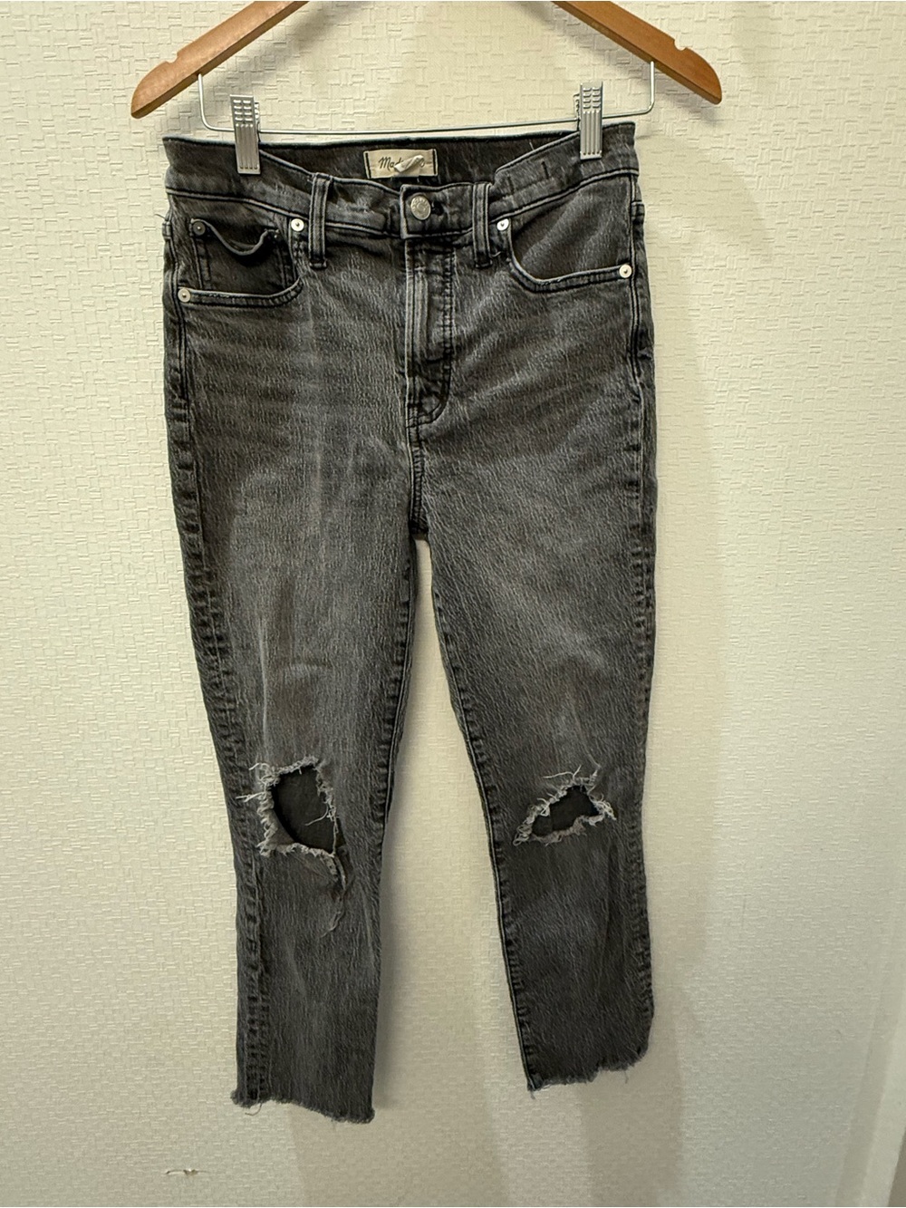Madewell High Rise Distressed Jeans Gray Faded Black Raw Hem 28T